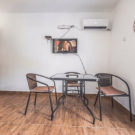 Apartments Ljujic Kruče Zewnętrze zdjęcie