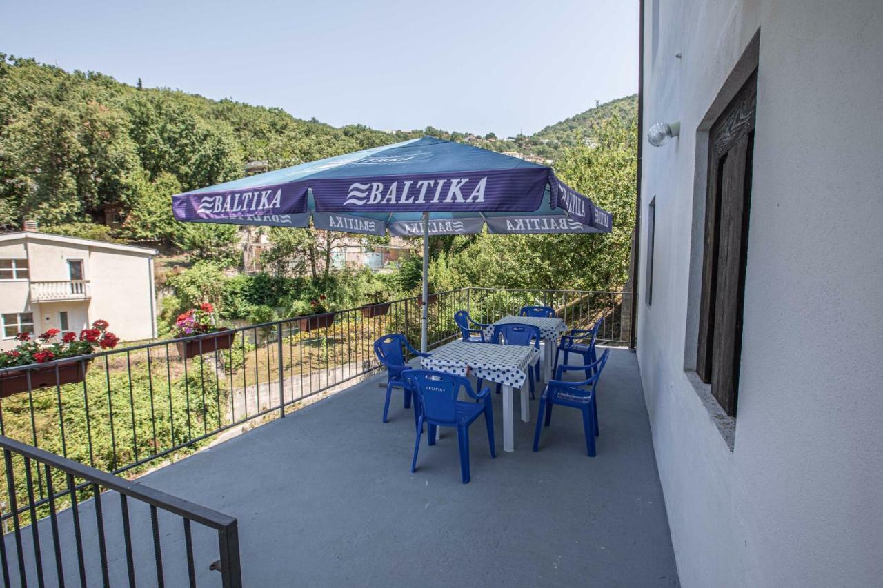 Apartments Ljujic Kruče Zewnętrze zdjęcie